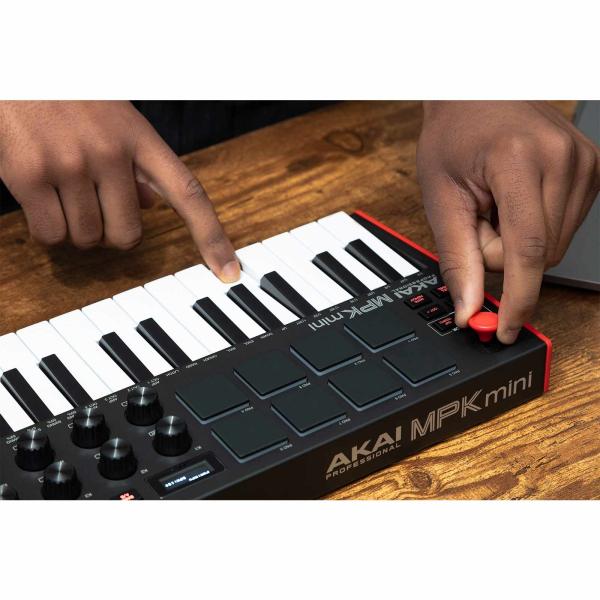 Akai Professional MPK Mini MK3 - Mini Clavier MIDI 25 Touches + 8 Pads + Logiciels Inclus, Contrôleur Portable USB Noir Pour Beatmaking Et Production Musicale