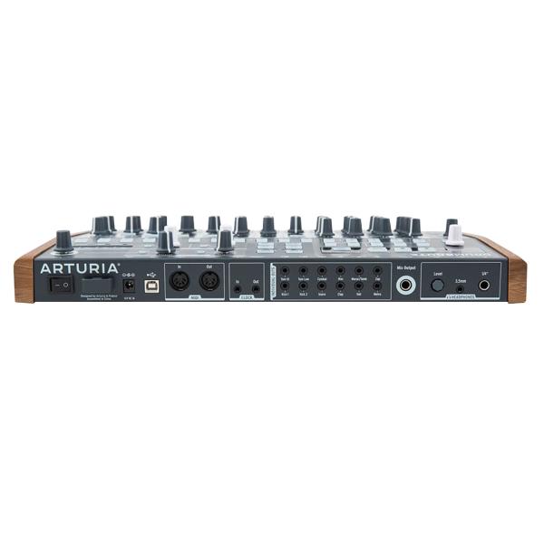 Arturia DrumBrute Drum Machine | IDJNOW