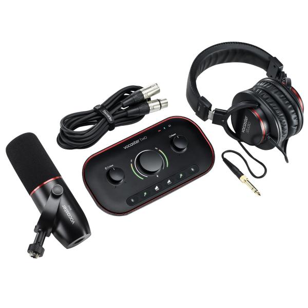 Focusrite Vocaster Two Studio Ultimate Podcasting Kit