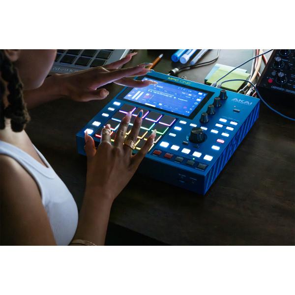 Akai Professional MPC One G2 Music Production Center