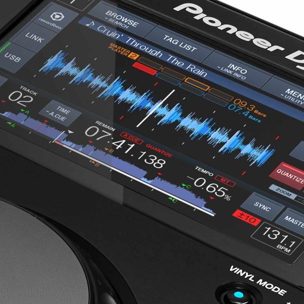 Pioneer XDJ-700 Rekordbox Compatible Compact Digital Deck