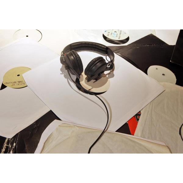 Sennheiser HD-25 On-Ear Monitoring Headphones | IDJNOW