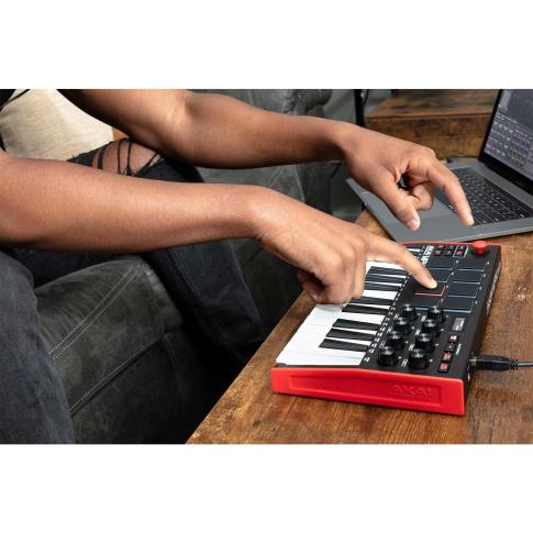 値下　MPK mini mk3 【美品】 AKAI MPK Mini Mk3 Black（中古）【楽器検索デジマート】