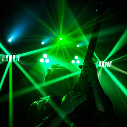 Chauvet DJ GigBAR 2 4-in-1 Complete Effect Light System effect shot green