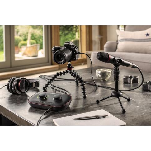 Focusrite Vocaster One Studio Podcasting Kit | IDJNOW