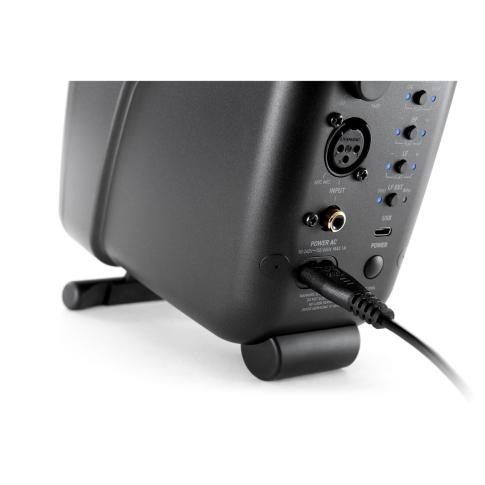 IK Multimedia iLoud MM Pro Portable Reference Studio Monitor Wire