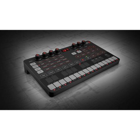 IK Multimedia UNO Synth Monophoninc Synthesizer | IDJNOW