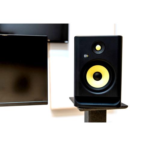 KRK Rokit 7 G4 RP7G4 6.5" Powered Studio Monitor Speaker LifeStyle Example Front View
