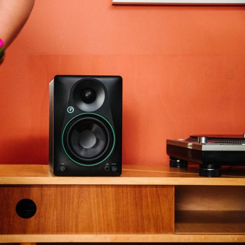Mackie CR5BT Powered Studio Monitors with Bluetooth