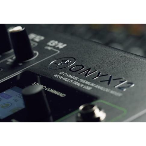 Mackie Onyx12 12-Channel Premium Analog Mixer with Multitrack USB Logo