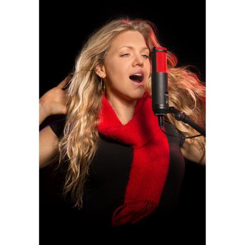 MXL TEMPO USB Condenser Microphone in Black & Red Singer 2