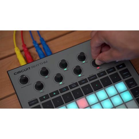 Novation Circuit Rhythm Beat Sampler Groovebox | IDJNOW