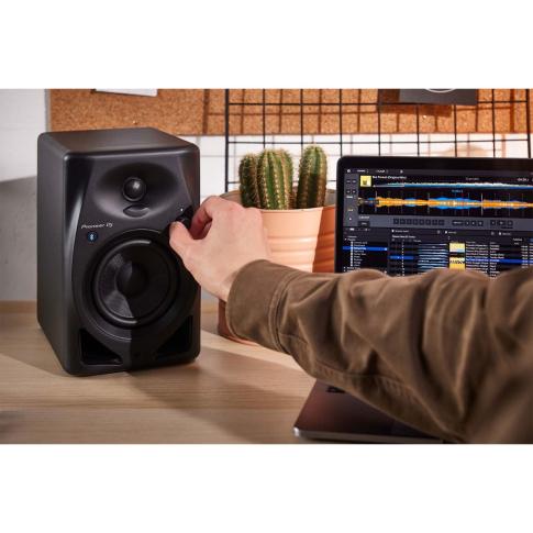 Pioneer DJ DM-40D-BT 4