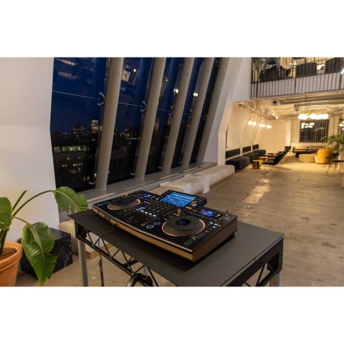 Pioneer OPUS-QUAD 4-Channel All-in-One Rekordbox Serato DJ Controller System Desk 2