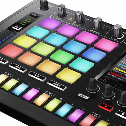 Pioneer TSP-16 Toraiz SP-16 Professional Sampler Top Close-up