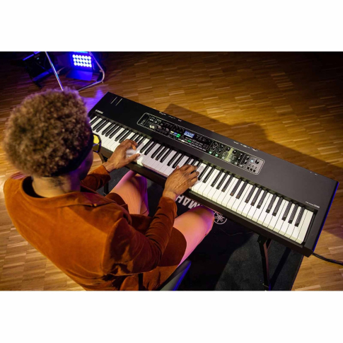 Yamaha Pro Audio CK88 88-Key Stage Keyboard with GHS Action Top Down