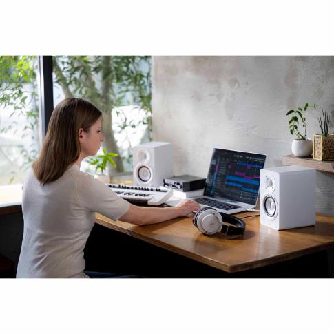 Yamaha HS3 ホワイト Yamaha HS3 Studio Monitors, White : Amazon.ca: Electronics