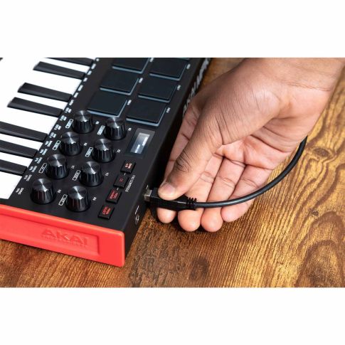 Akai Professional MPK Mini MK3 25-key MIDI Keyboard Controller Example