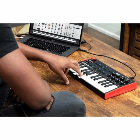 Akai Professional MPK Mini MK3 25-key MIDI Keyboard Controller Example