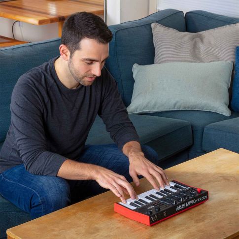 Akai Professional MPK Mini Play MK3 Standalone Mini Keyboard Lifestyle 1