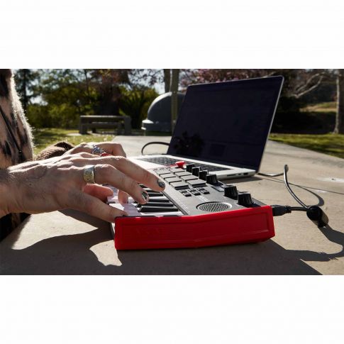 Akai Professional MPK Mini Play MK3 Standalone Mini Keyboard Lifestyle 18