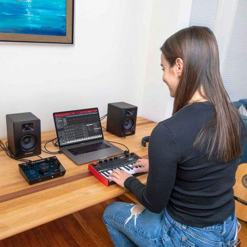 Akai Professional MPK Mini Play MK3 Standalone Mini Keyboard Lifestyle 3