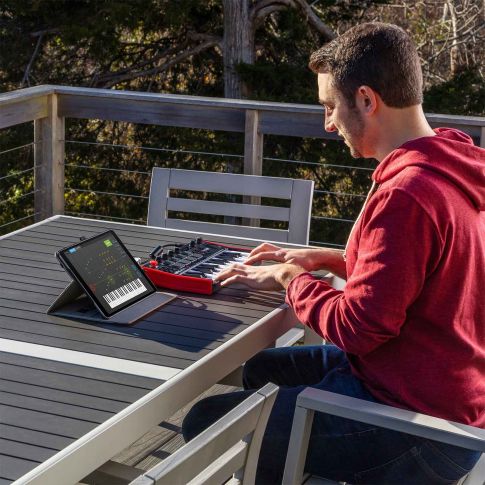 Akai Professional MPK Mini Play MK3 Standalone Mini Keyboard Lifestyle 5
