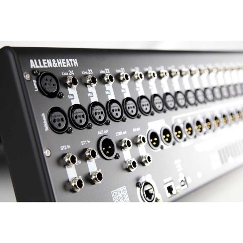 Allen & Heath QU-24 24 Channel 30 IN / 24 OUT Digital Mixer IO