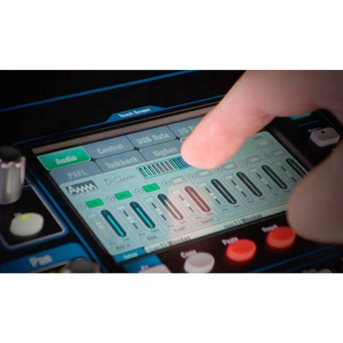 Allen & Heath QU-24 24 Channel 30 IN / 24 OUT Digital Mixer Touch Screen