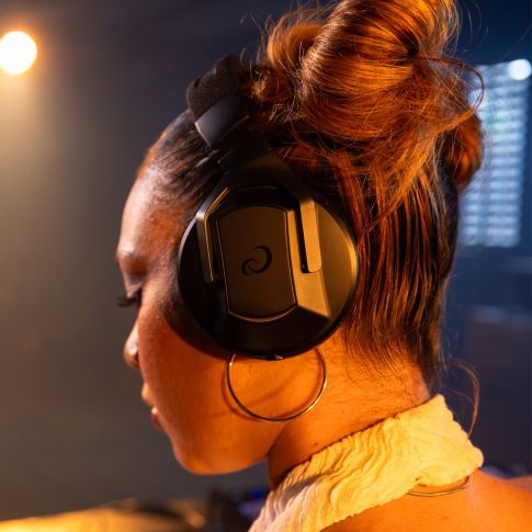 AlphaTheta HDJ-F10-TX Wireless Headphones with Transmitter