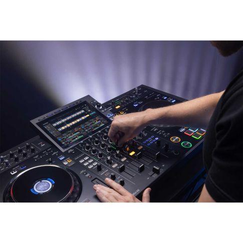 AlphaTheta XDJ-AZ Professional All-in-One DJ System Display 4