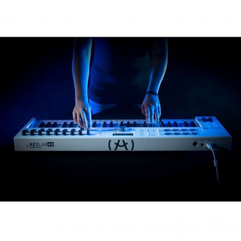 Arturia KeyLab 49 Hybrid Synthesizer and USB Keyboard Controller Example