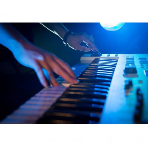 Arturia KeyLab 49 Hybrid Synthesizer and USB Keyboard Controller Example
