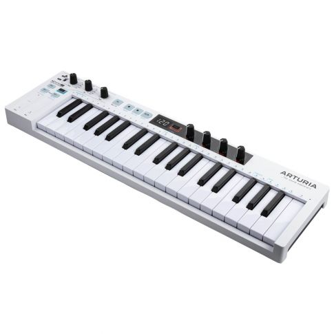 Arturia KEYSTEP-37 Keyboard Controller & Sequencer Angle