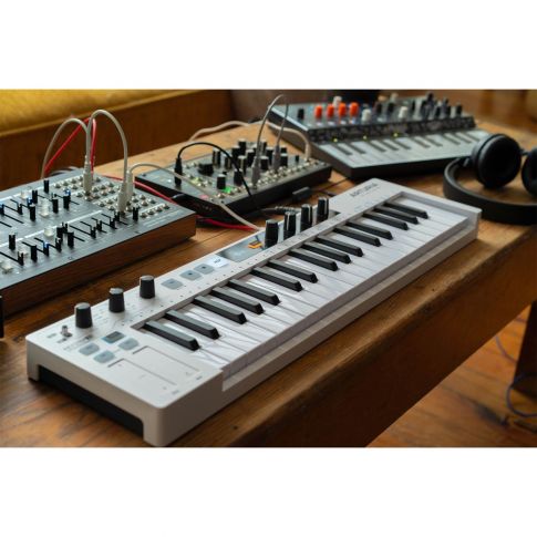 Arturia KEYSTEP-37 Keyboard Controller & Sequencer Set Up Angle