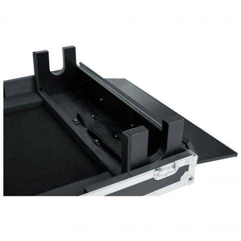 Gator Cases G-TOURYAMTF5 G-Tour Series Large Format Mixer Road Case for Yamaha TF5 Mixer Closeup
