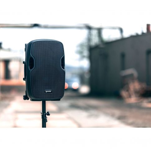 Gemini DJ AS-12TOGO 12" Active Battery Powered Loudspeaker in use Example