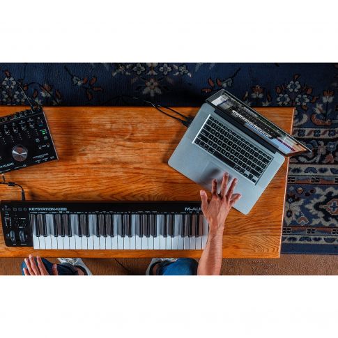 M-Audio Keystation 49 MK3 49-Key Keyboard Controller Set Up