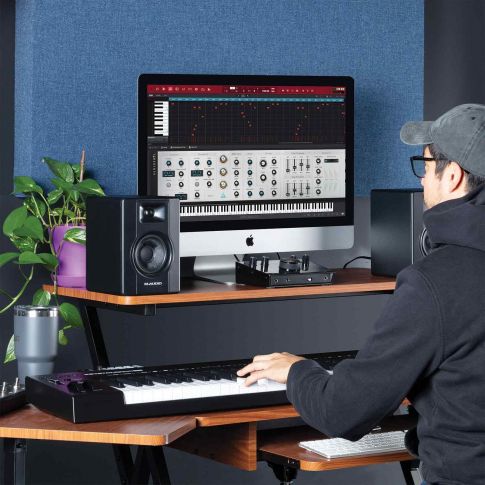 M-Audio Keystation 88 MK3 88-Key Semi-Weighted USB-MIDI Controller Set Up 1