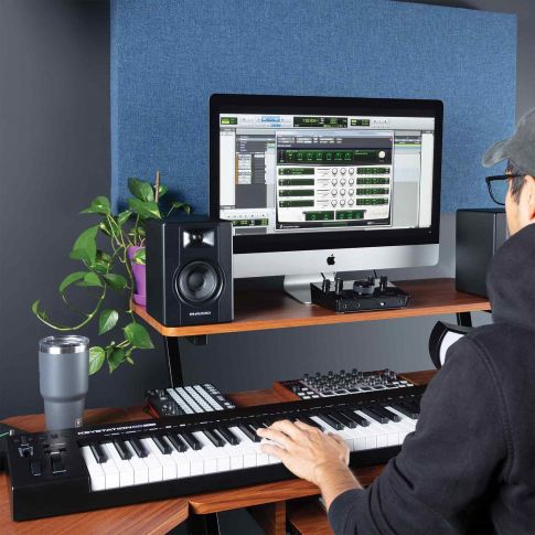 M-Audio Keystation 88 MK3 88-Key Semi-Weighted USB-MIDI Controller Set Up 2
