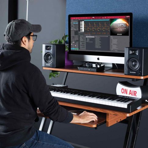 M-Audio Keystation 88 MK3 88-Key Semi-Weighted USB-MIDI Controller Set Up 4