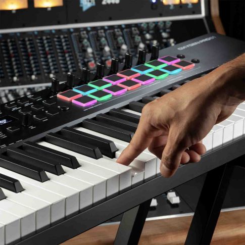 M-Audio Oxygen Pro 61 61-Key USB MIDI Performance Keyboard Controller Finger