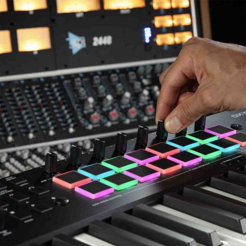 M-Audio Oxygen Pro 61 61-Key USB MIDI Performance Keyboard Controller Knobs
