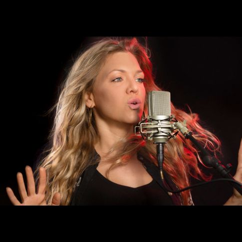 MXL 990 Condenser Microphone Example Vocals