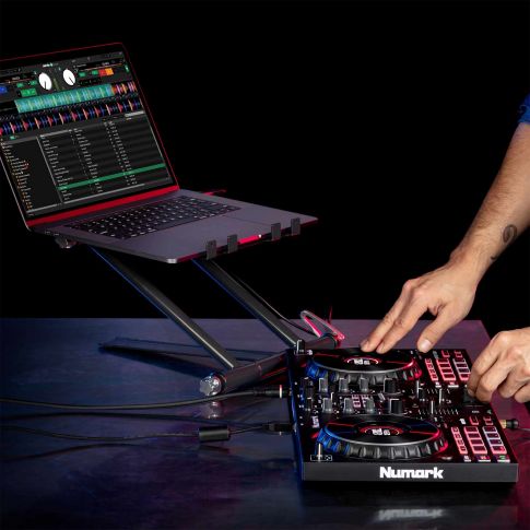 Numark Mixtrack Platinum FX with 3.5