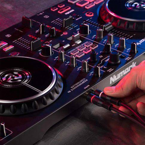 Numark Mixtrack Pro FX 2-Deck DJ Controller with FX Paddles Closeup Master Output