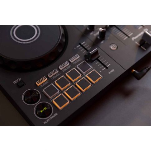 Pioneer DJ DDJ-FLX4 with PartyBox Rave8 & Stands | IDJNOW Pioneer DJ DDJ-FLX4 with PartyBox Rave8 & Stands | IDJNOW