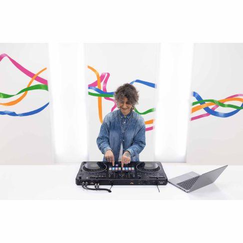 Pioneer DJ DDJ-REV5 Scratch-Style 2-Channel Performance DJ Controller for  Serato DJ Pro and rekordbox