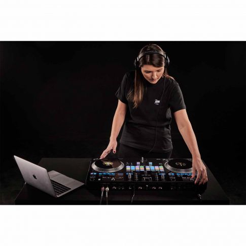 Pioneer DJ DDJ-REV7 Scratch Style 2-Channel Serato DJ Pro Controller In Use