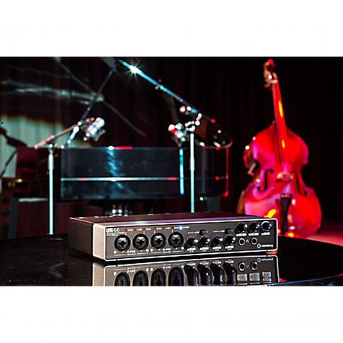 Steinberg UR44 USB Audio Interface with 4x D-PRE & MIDI I/O Cello